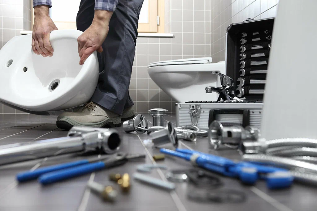 Professional bathroom plumbing repair in Glendora
